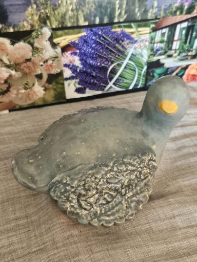 Gråblå fågel, 300 kr